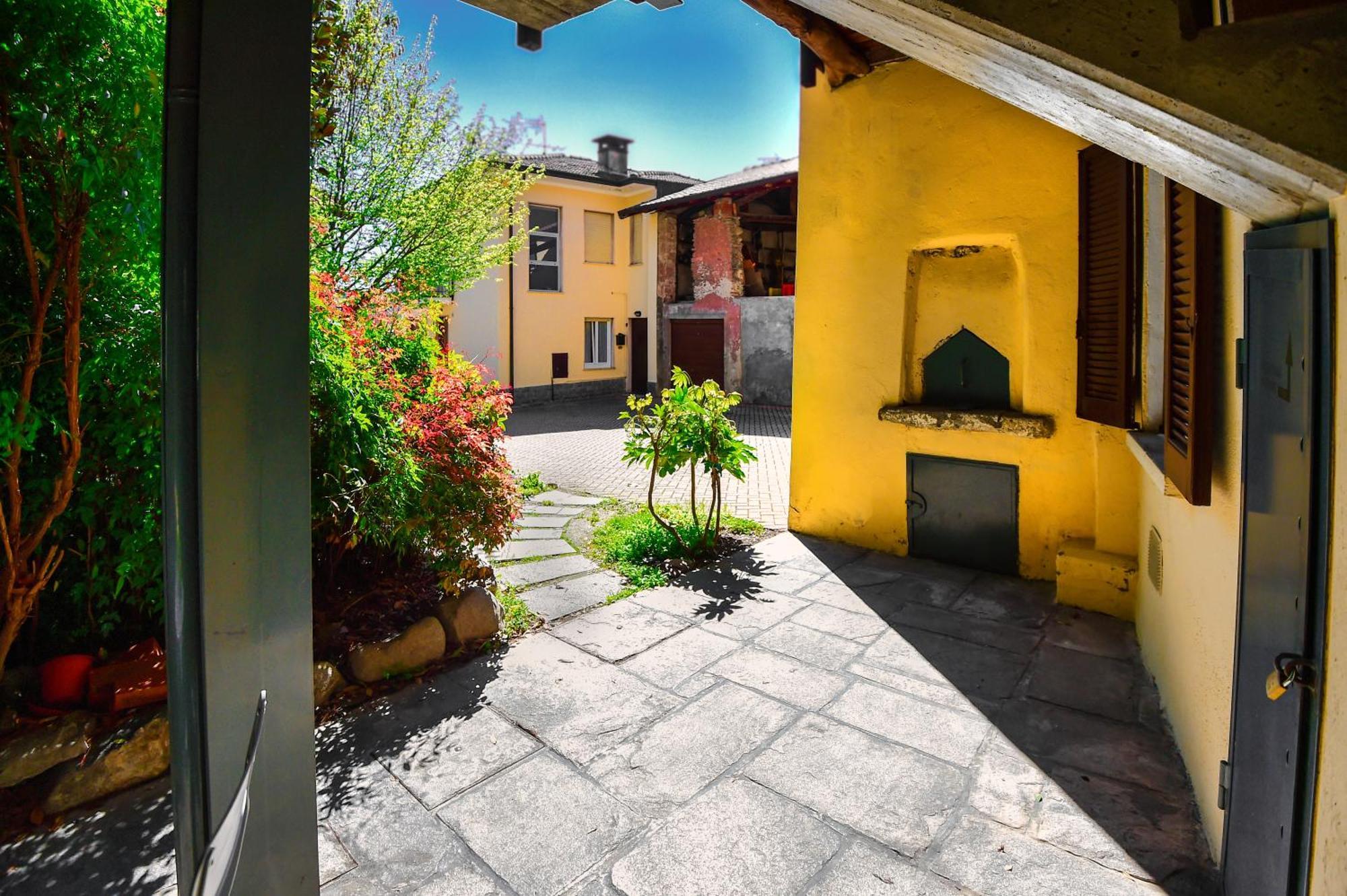 La Casa Dei Laghi 2 Comabbio Monate Maggiore Orta Mercallo エクステリア 写真